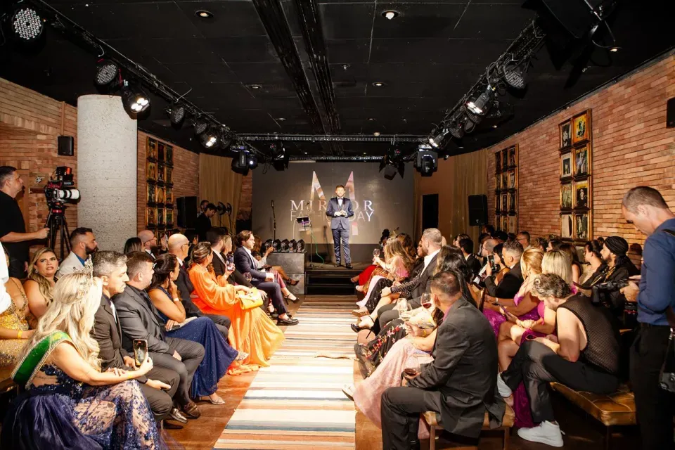 MIRROR FASHION DAY 2023